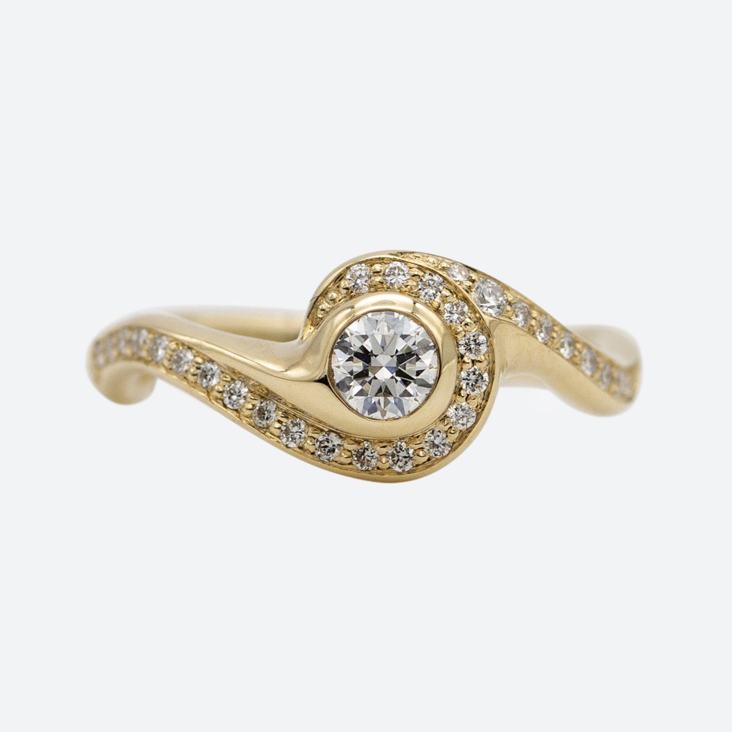LILY RING