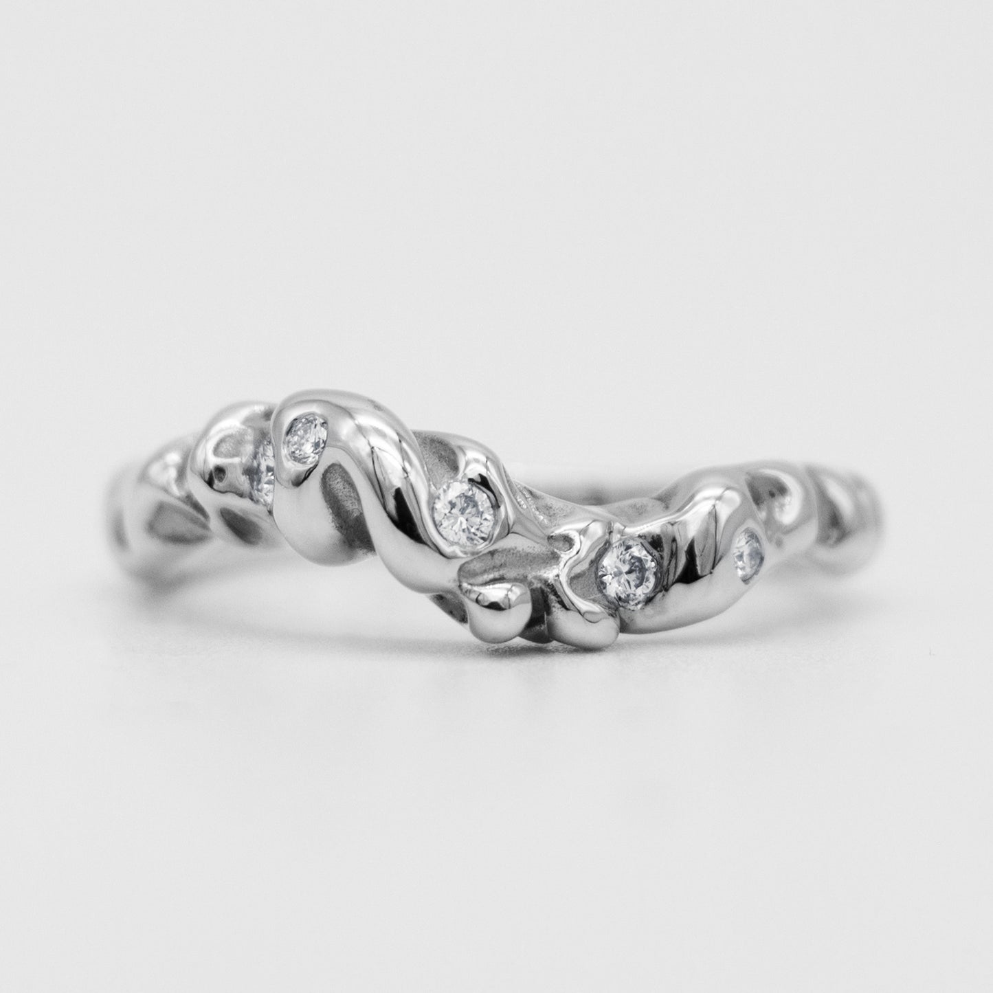 WAVES RING