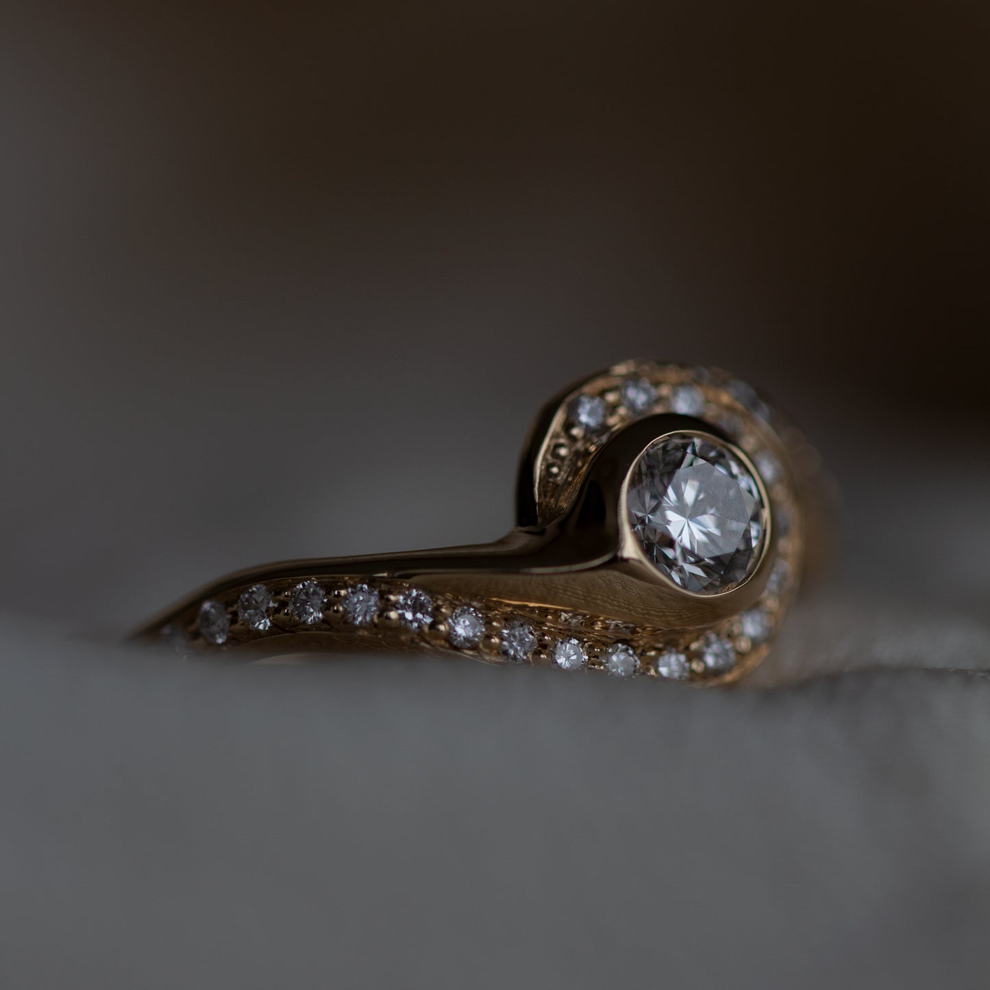 LILY RING